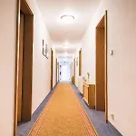 Naundorf 3* Teuchern